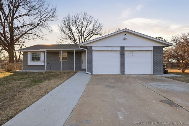 2206 S 131st East Avenue, Tulsa, OK 74134