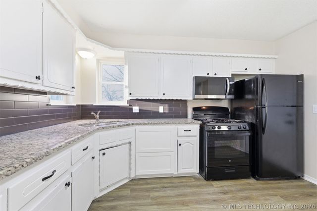 2206 S 131st East Avenue, Tulsa, OK 74134