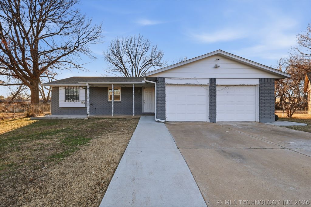 2206 S 131st East Avenue, Tulsa, OK 74134