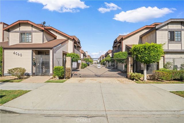 6060 Oak Street M, Huntington Park, CA 90255