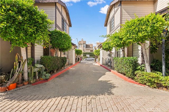 6060 Oak Street M, Huntington Park, CA 90255