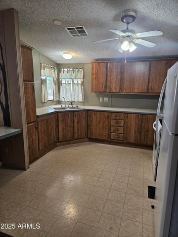 698 S Deer Creek Lane, Sierra Vista, AZ 85635