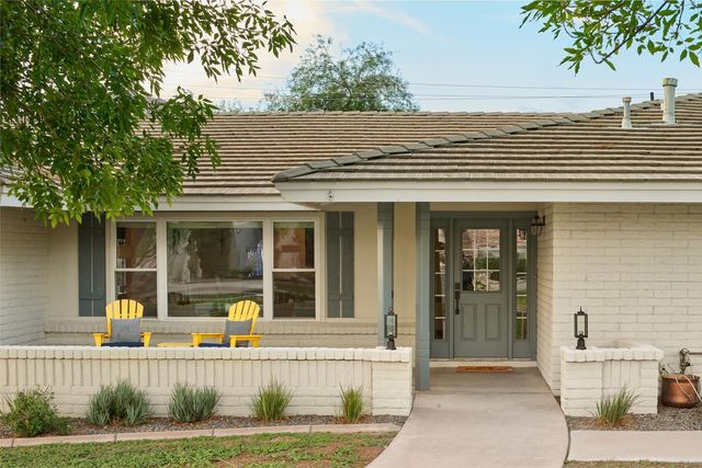 5952 E Calle Tuberia, Phoenix, AZ 85018