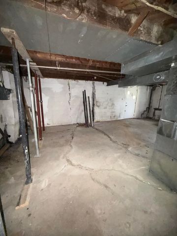23 Laycock Lane, Newport, KY 41071