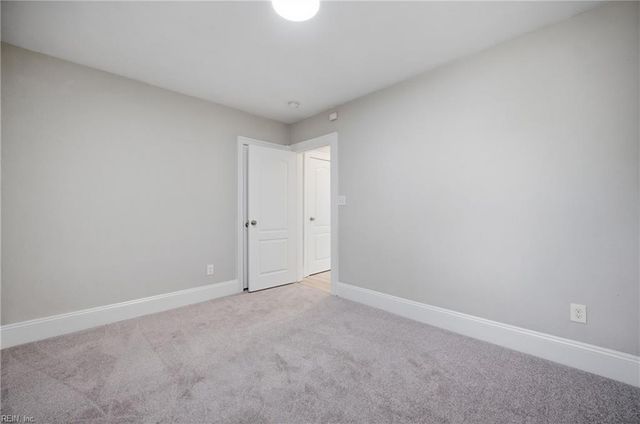 2012 Liverpool ST, Portsmouth, VA 23704