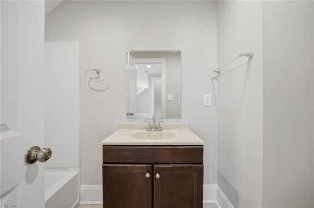2012 Liverpool ST, Portsmouth, VA 23704