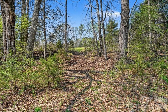 252 Teeter Road, Mooresville, NC 28115
