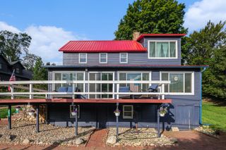 55945 Inn D Inn Drive, Silver Creek Twp, MI 49047