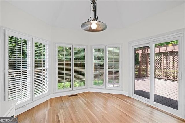 1021 Oakpointe Place, Dunwoody, GA 30338
