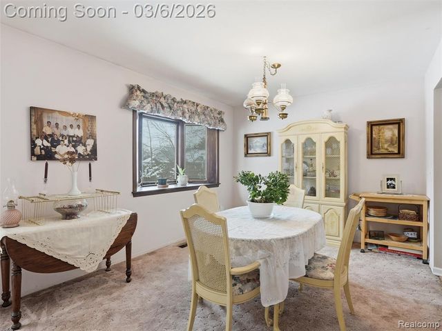 5530 Fox Chase Lane, Clarkston, MI 48346