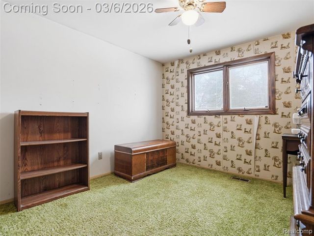 5530 Fox Chase Lane, Clarkston, MI 48346