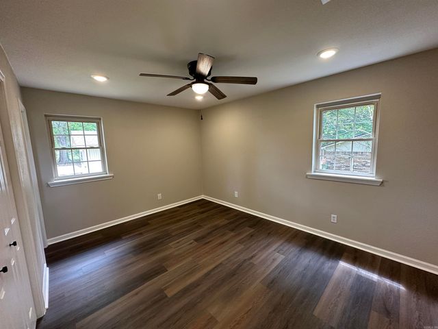 22 Deerwood Drive, Sheridan, AR 72150