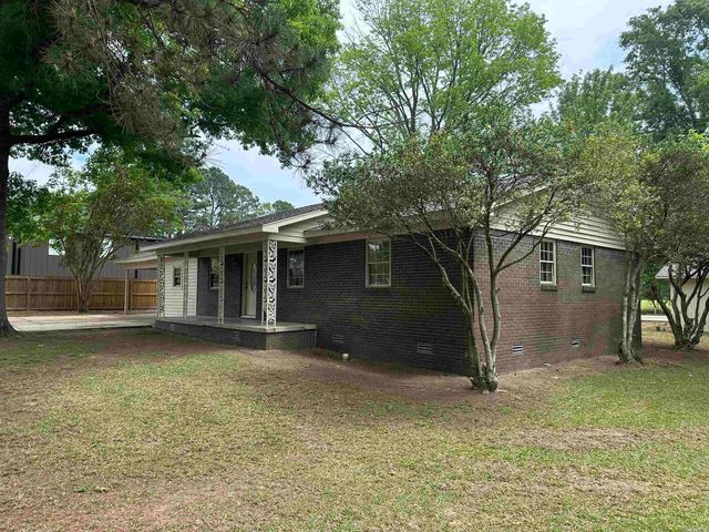 22 Deerwood Drive, Sheridan, AR 72150