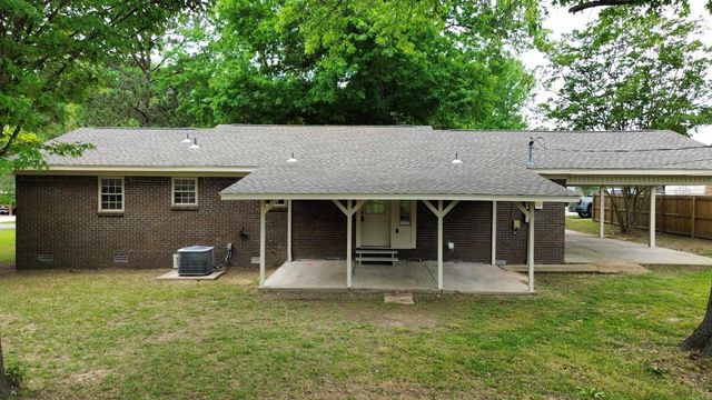 22 Deerwood Drive, Sheridan, AR 72150