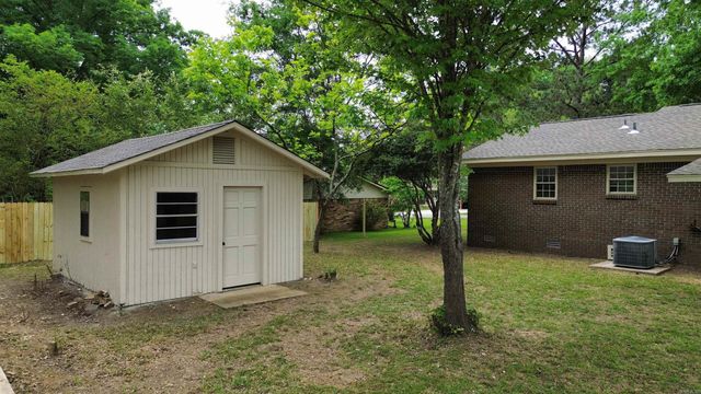 22 Deerwood Drive, Sheridan, AR 72150