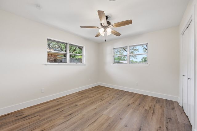 5253 Ruston Avenue, Fort Worth, TX 76133