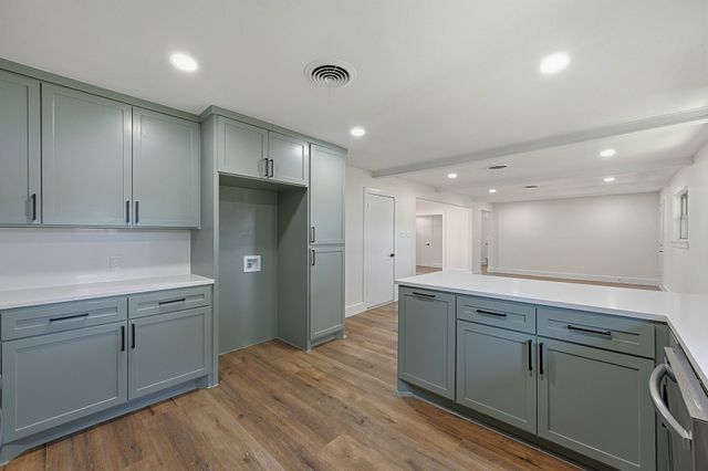 5253 Ruston Avenue, Fort Worth, TX 76133