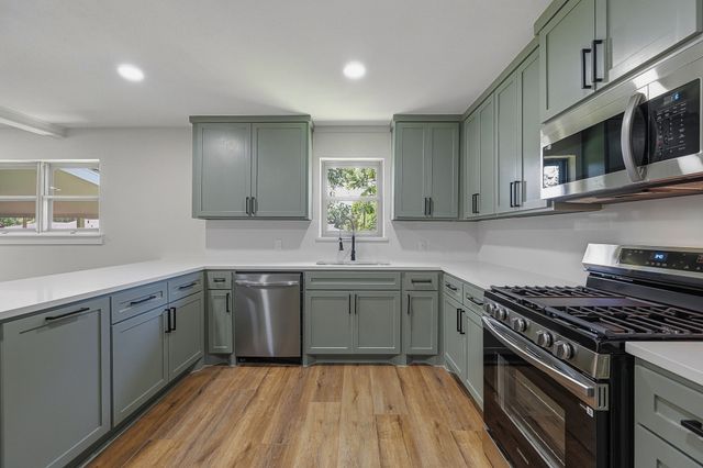 5253 Ruston Avenue, Fort Worth, TX 76133