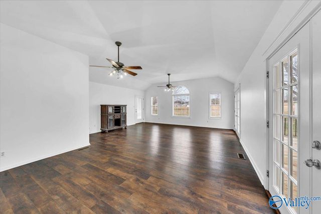 20097 Yarbrough Road, Athens, AL 35613