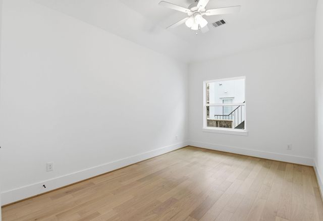 1434 Alexander Street, Houston, TX 77008