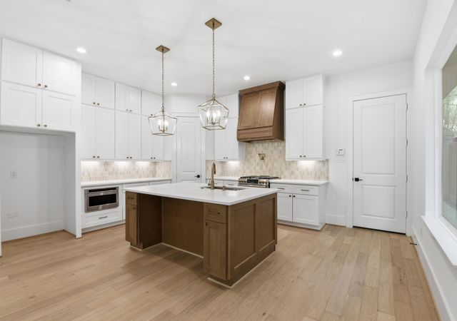 1434 Alexander Street, Houston, TX 77008