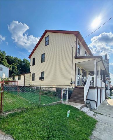 214 East Abbott Street, Lansford, PA 18232