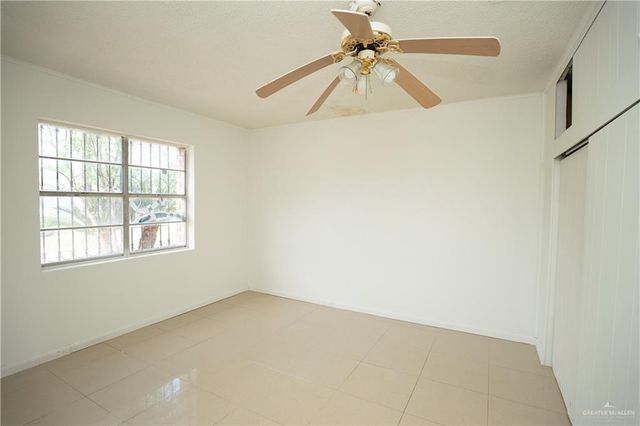 717 Yucca Street, Sullivan City, TX 78595