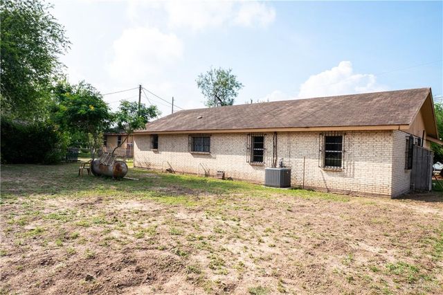 717 Yucca Street, Sullivan City, TX 78595