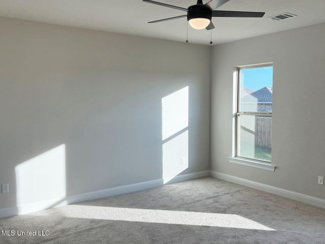 12181 Walker Road, Ocean Springs, MS 39564