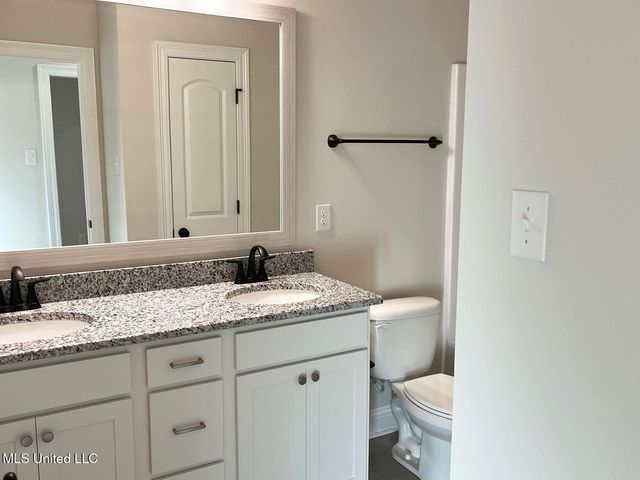 12181 Walker Road, Ocean Springs, MS 39564