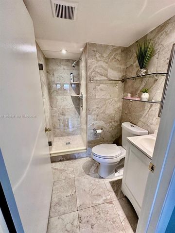 15645 SW 82nd Cir Ln 7-5, Miami, FL 33193