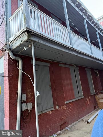 222 N 6TH ST, Reading, PA 19601
