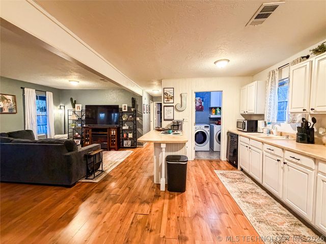 7199 Twin Oak, Kingston, OK 73439