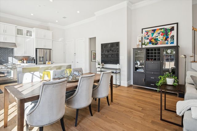 14983 Oak Street, Addison, TX 75001