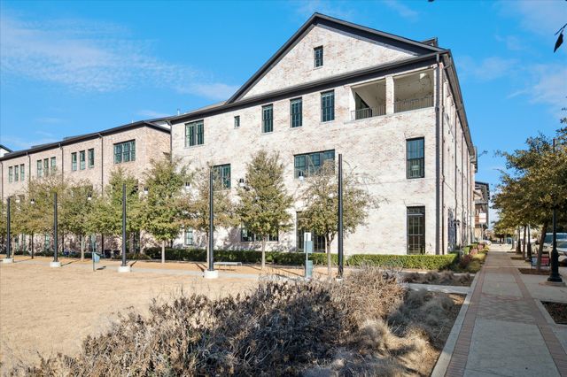 14983 Oak Street, Addison, TX 75001