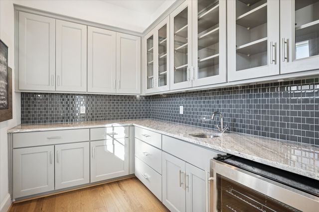 14983 Oak Street, Addison, TX 75001