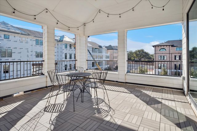 14983 Oak Street, Addison, TX 75001