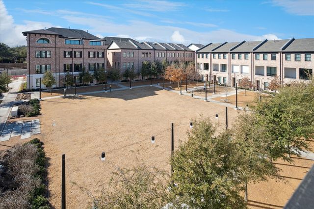 14983 Oak Street, Addison, TX 75001