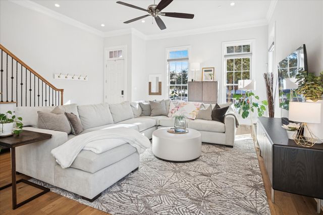 14983 Oak Street, Addison, TX 75001