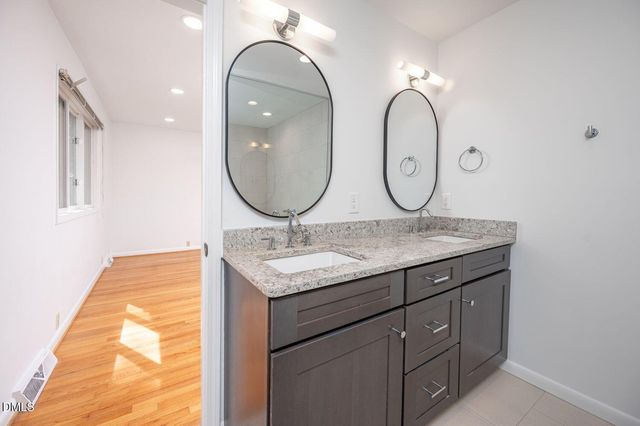 508 Hawthorne Lane, Chapel Hill, NC 27517