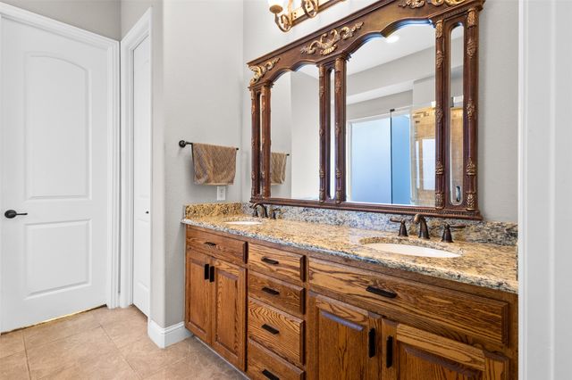 13648 Cobblestone Drive, Farmers Branch, TX 75244