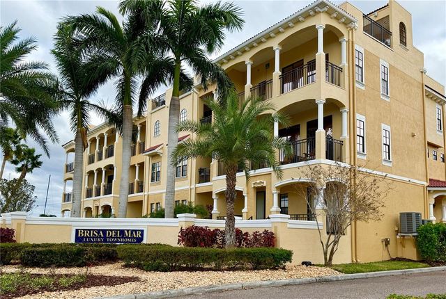 6418 MAYRA SHORES LANE, Apollo Beach, FL 33572