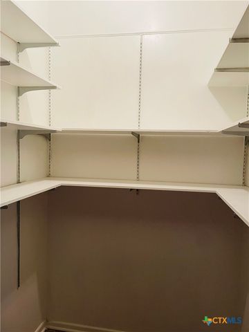 302 W French Street, Cuero, TX 77954