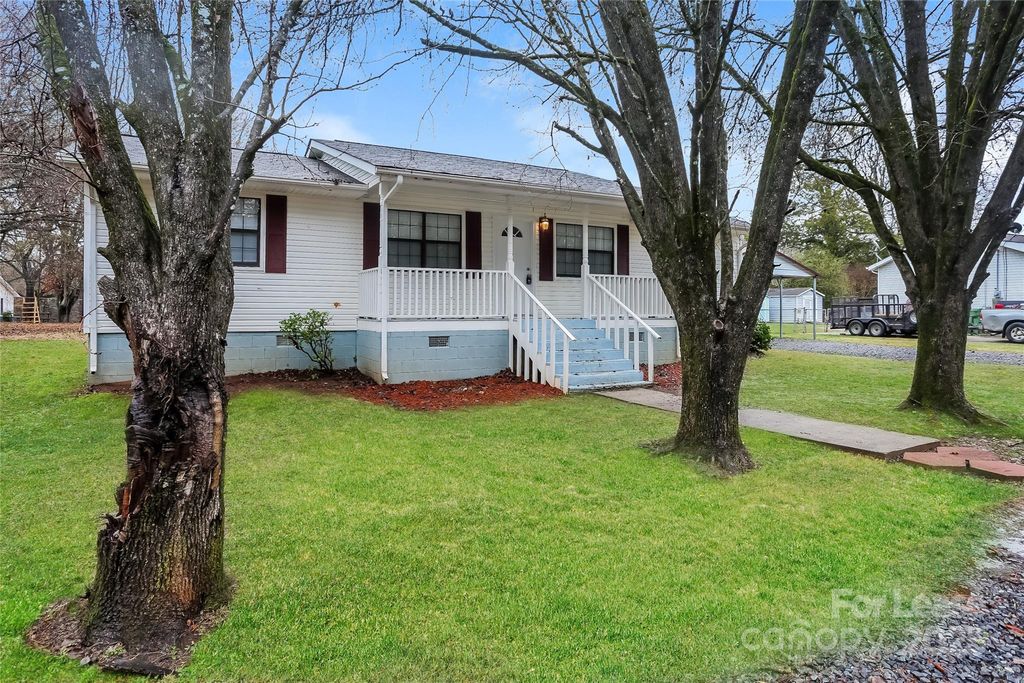 2700 Sunset Drive, Gastonia, NC 28054