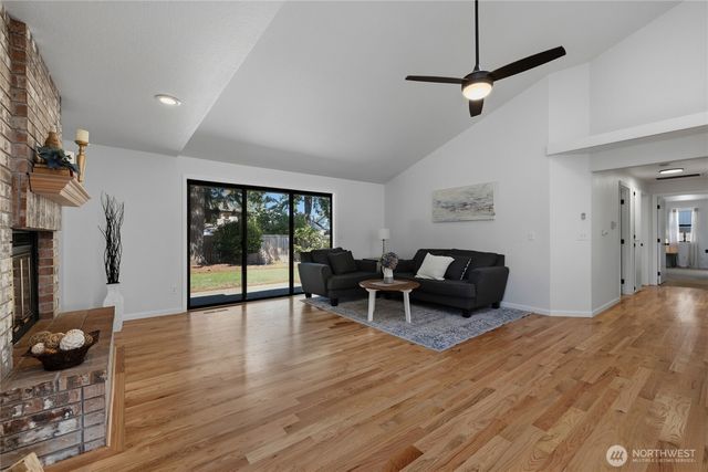 13412 14th Avenue S, Tacoma, WA 98444