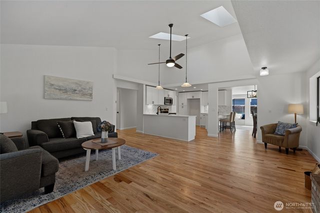 13412 14th Avenue S, Tacoma, WA 98444