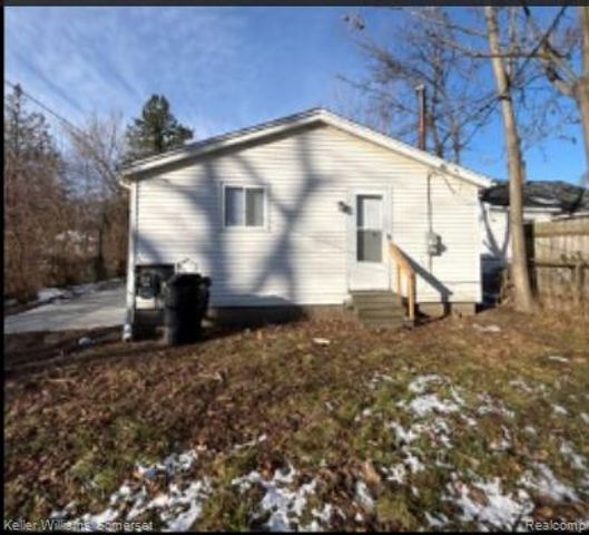 21356 Westview Avenue, Ferndale, MI 48220