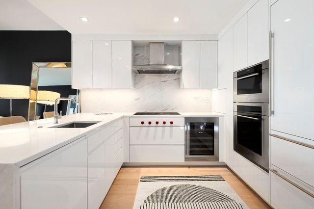 150 Seaport Blvd 8C, Boston, MA 02210