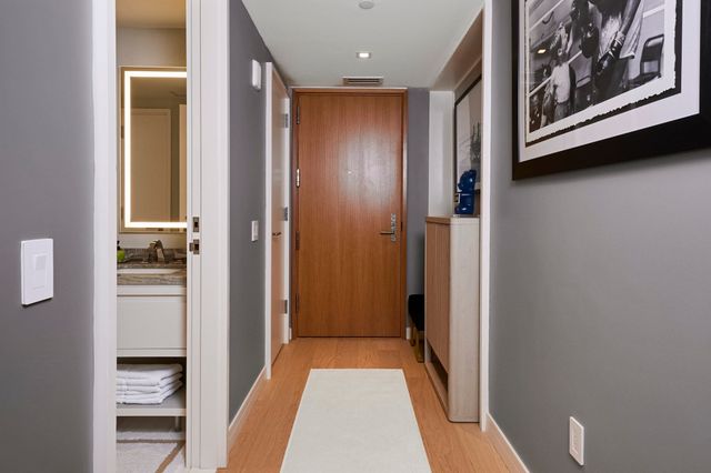 150 Seaport Blvd 8C, Boston, MA 02210