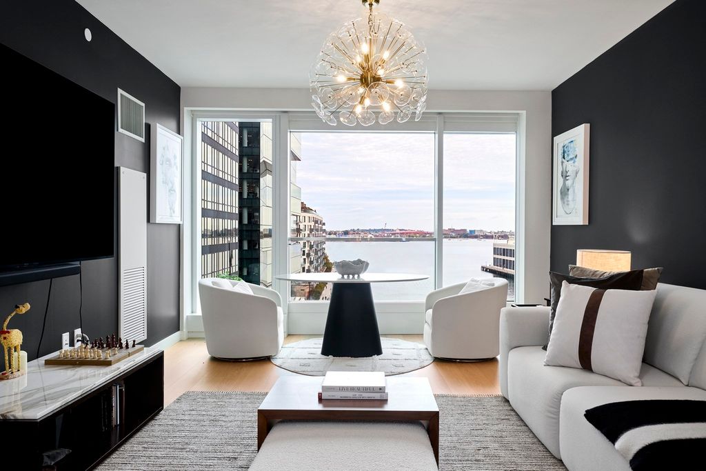 150 Seaport Blvd 8C, Boston, MA 02210